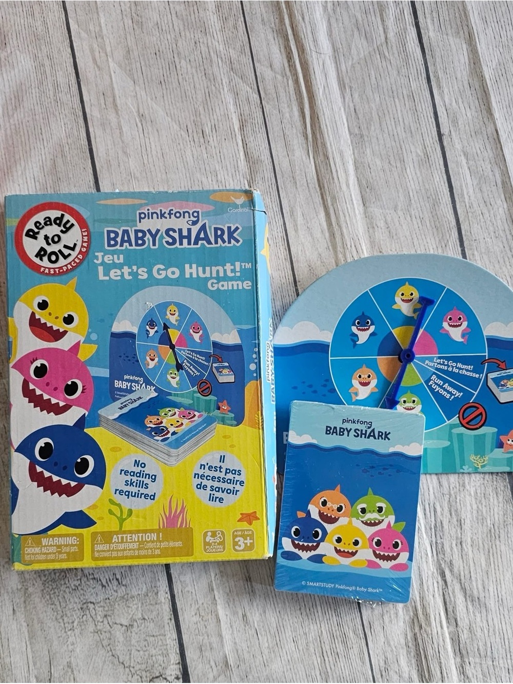 Baby Shark Let's Go Hunt! Game - Blue